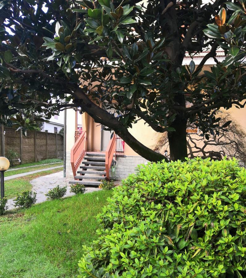 Flatmilan Hotel Cernusco Sul Naviglio Exterior foto